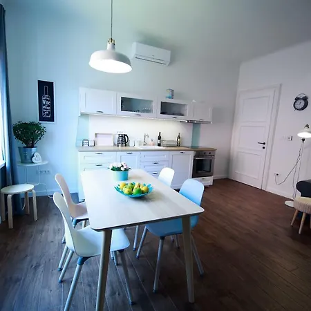Tkalcha4U Appartement Zagreb Buitenkant foto