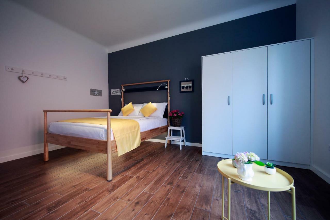 Tkalcha4u Apartment *
